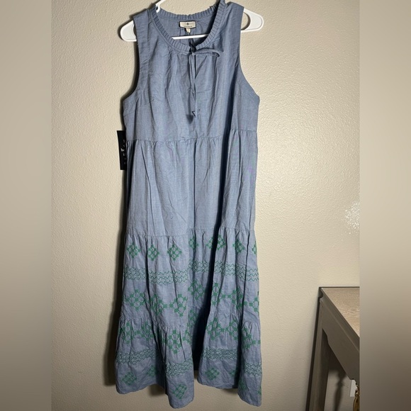 TNUCK BEACH Emerald Embroidered Chambray Salty Paloma Caftan size large - Picture 6 of 11